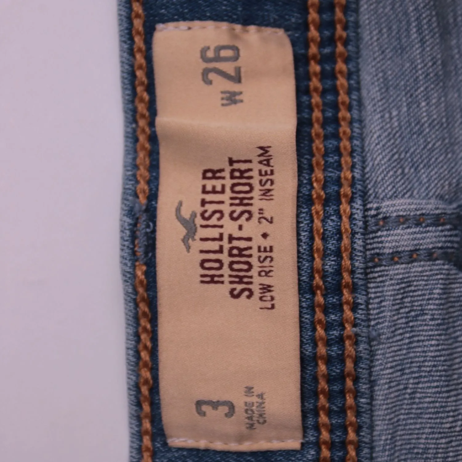 шорты Hollister
